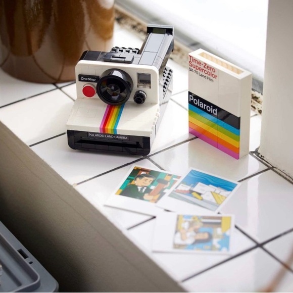 Lego Ideas 21345 Polaroid OneStep SX-70 Camera NIB Factory Sealed Unopened